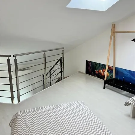 아파트 Zambratija, For Up To Six Guests